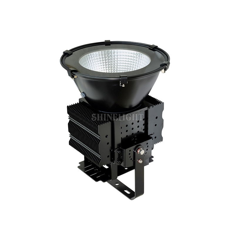 ĐÈN LED CHIẾU SÁNG SÂN GOLF