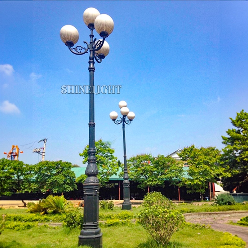 Cột đèn sân vườn DC05B