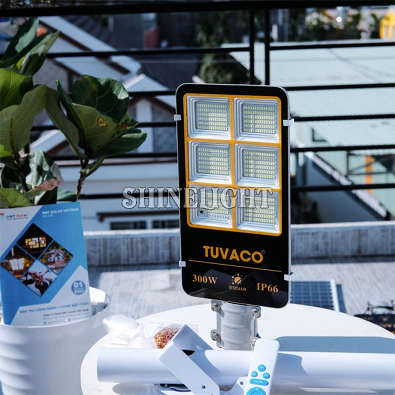 Đèn đường năng lượng mặt trời SL-TVC300