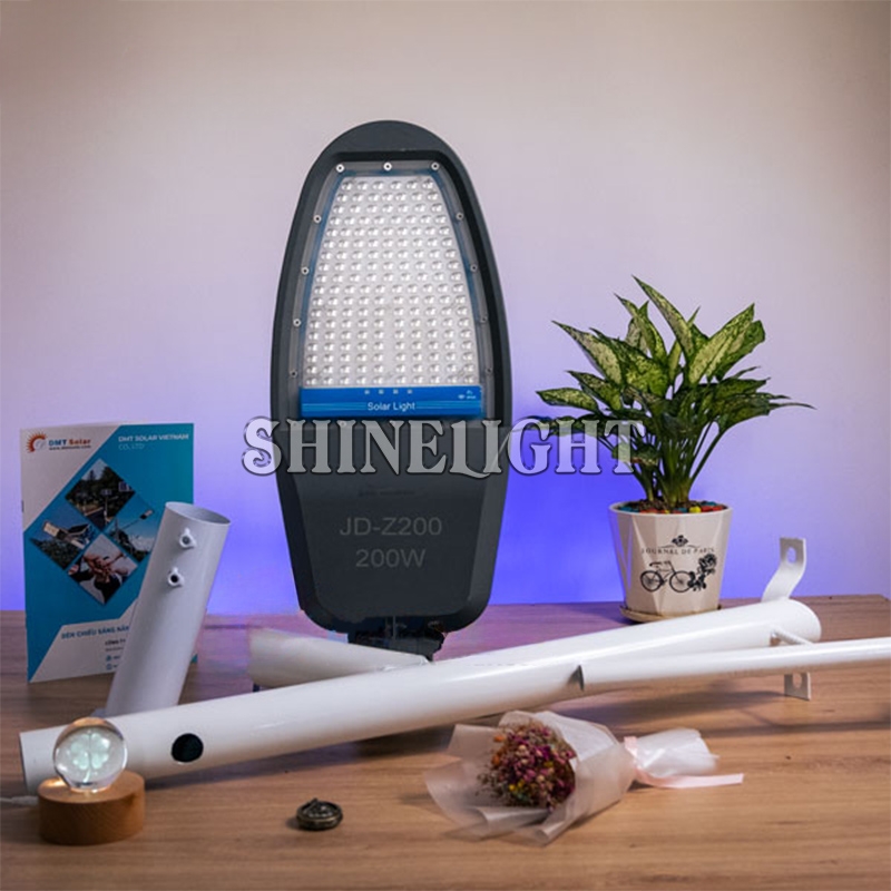 Đèn đường năng lượng mặt trời SL-ZD200