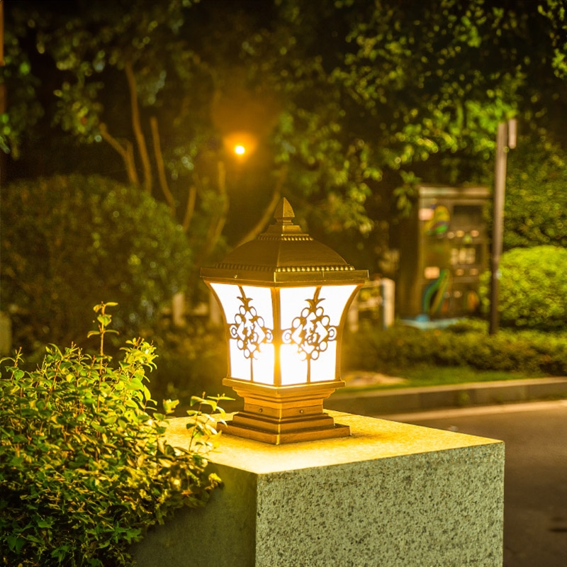 Đèn trụ cổng ROL 137