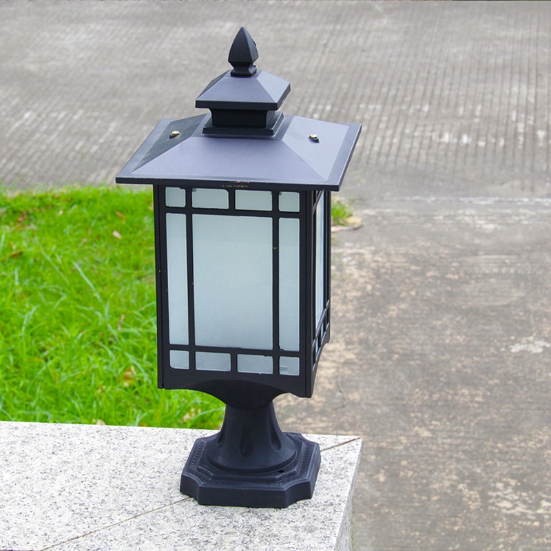 Đèn trụ cổng ROL 141