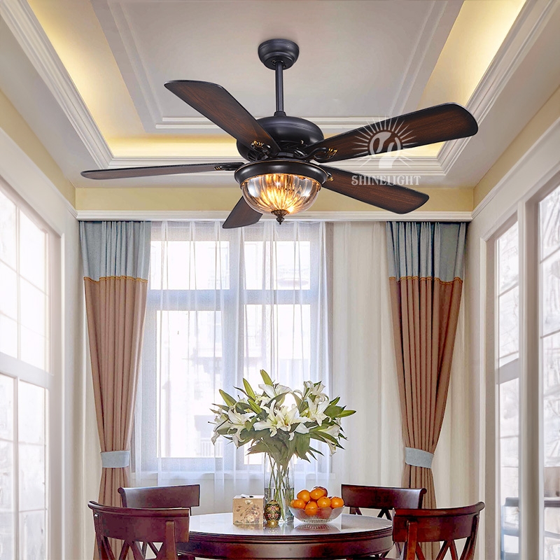 Quạt trần đèn SL135