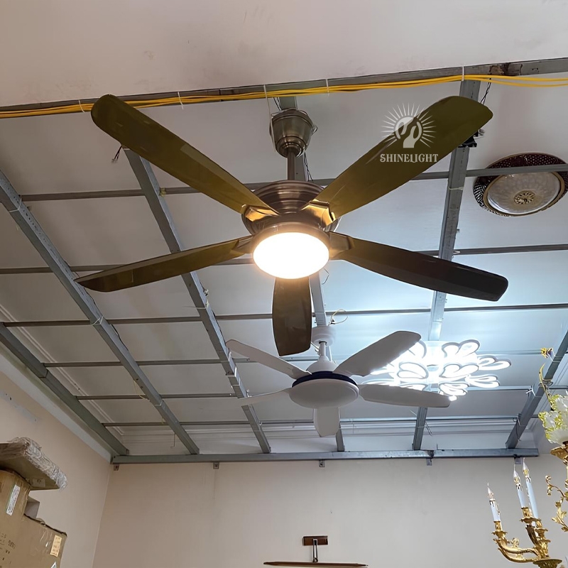 Quạt trần đèn SL818