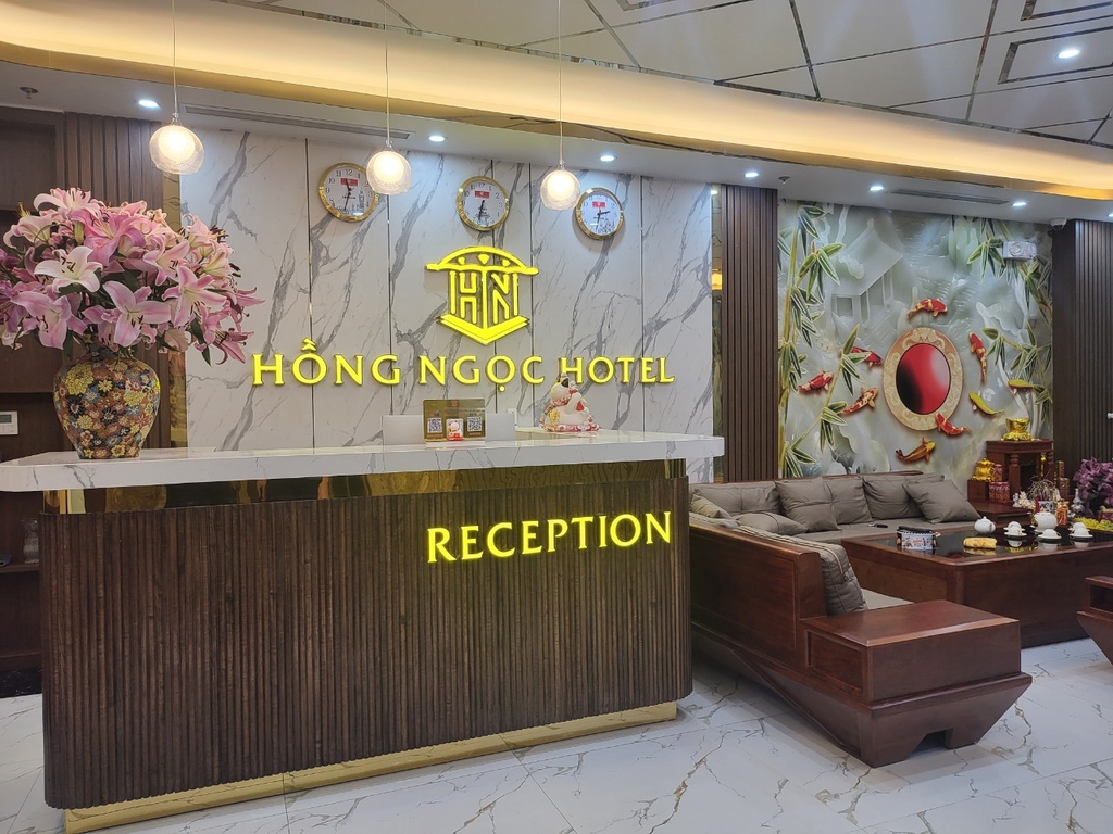 Khu vực lễ tân Khách sạn Hồng Ngọc Hotel