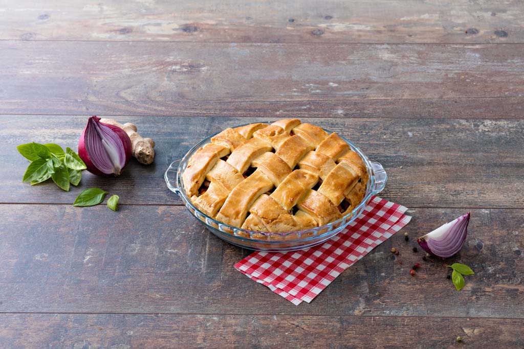 Đĩa thủy tinh vi sóng, lò nướng tròn 22cm có tay cầm Pháp Arcuisine