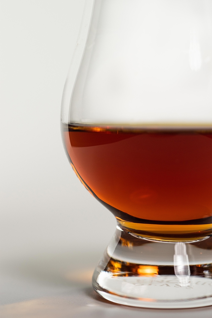 Bộ 6 ly uống rượu mạnh whisky cao cấp 200ml Glencairn Anh Quốc