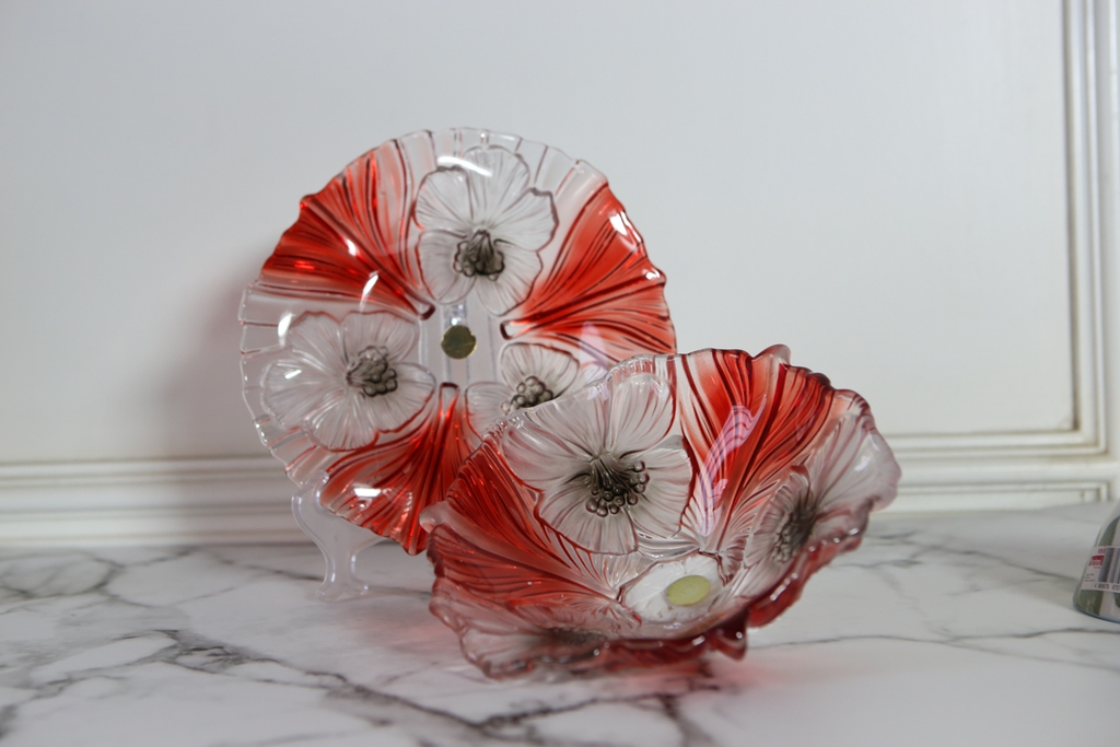Bát thủy tinh màu đỏ thả hoa, đựng hoa quả Walther-Glas: Miranda Satin Red Black