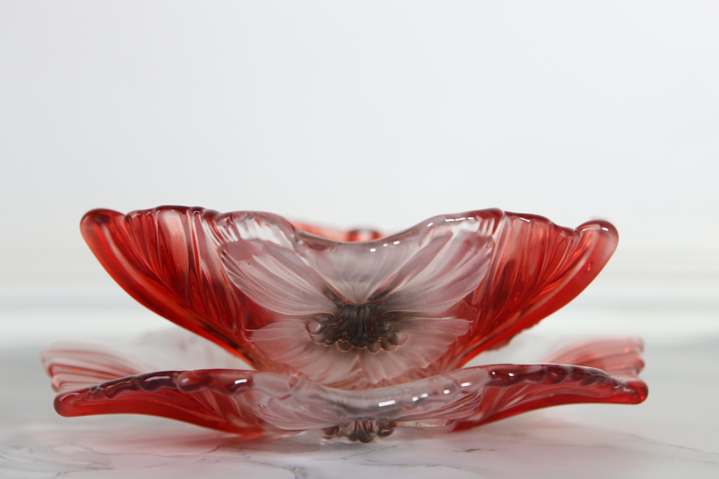 Bát thủy tinh màu đỏ thả hoa, đựng hoa quả Walther-Glas: Miranda Satin Red Black