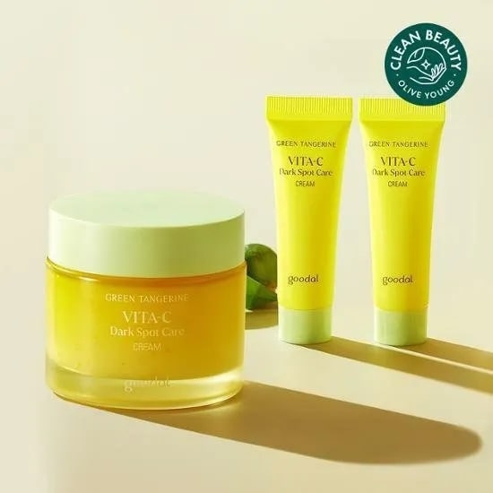 Kem dưỡng sáng da mờ thâm Goodal Green Tangerine Vita C Dark Spot Care Cream
