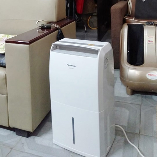Máy hút ẩm Panasonic F-YCT10V chính hãng (10L/ngày)