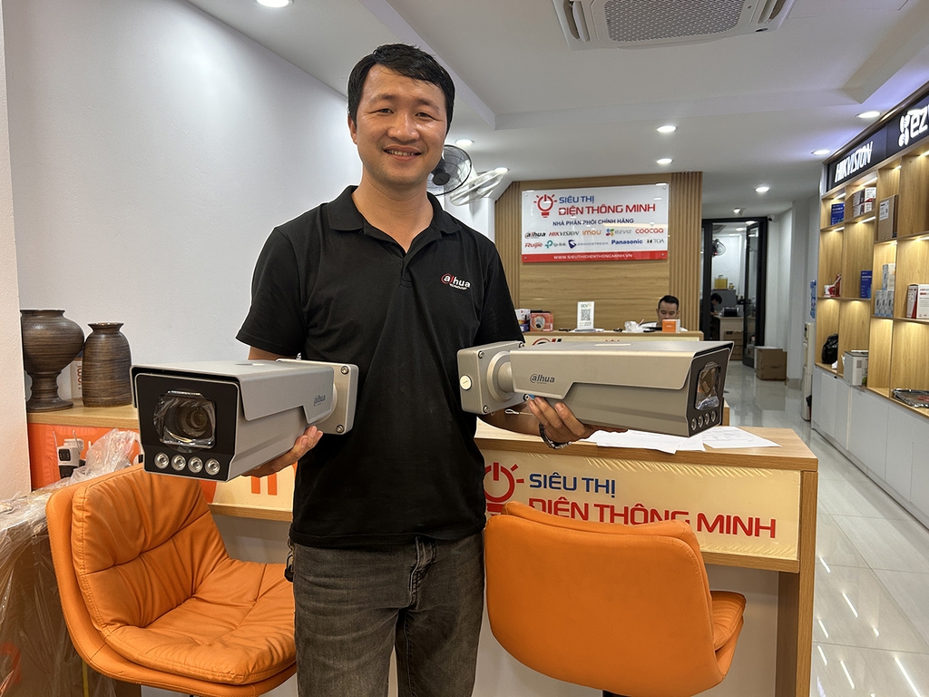 Camera DAHUA DHI-ICTA5840-RWL5MF 5MP chuyên dụng giám sát giao thông chụp biển số, tốc độ