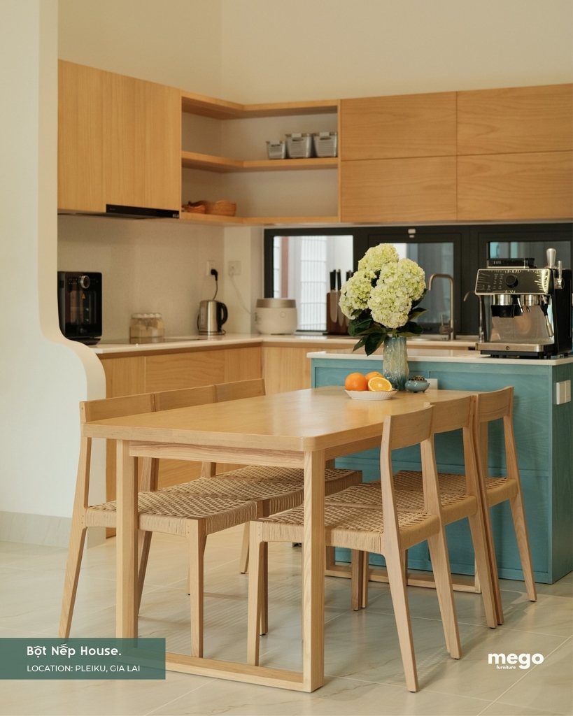 Tủ bếp gỗ công nghiệp