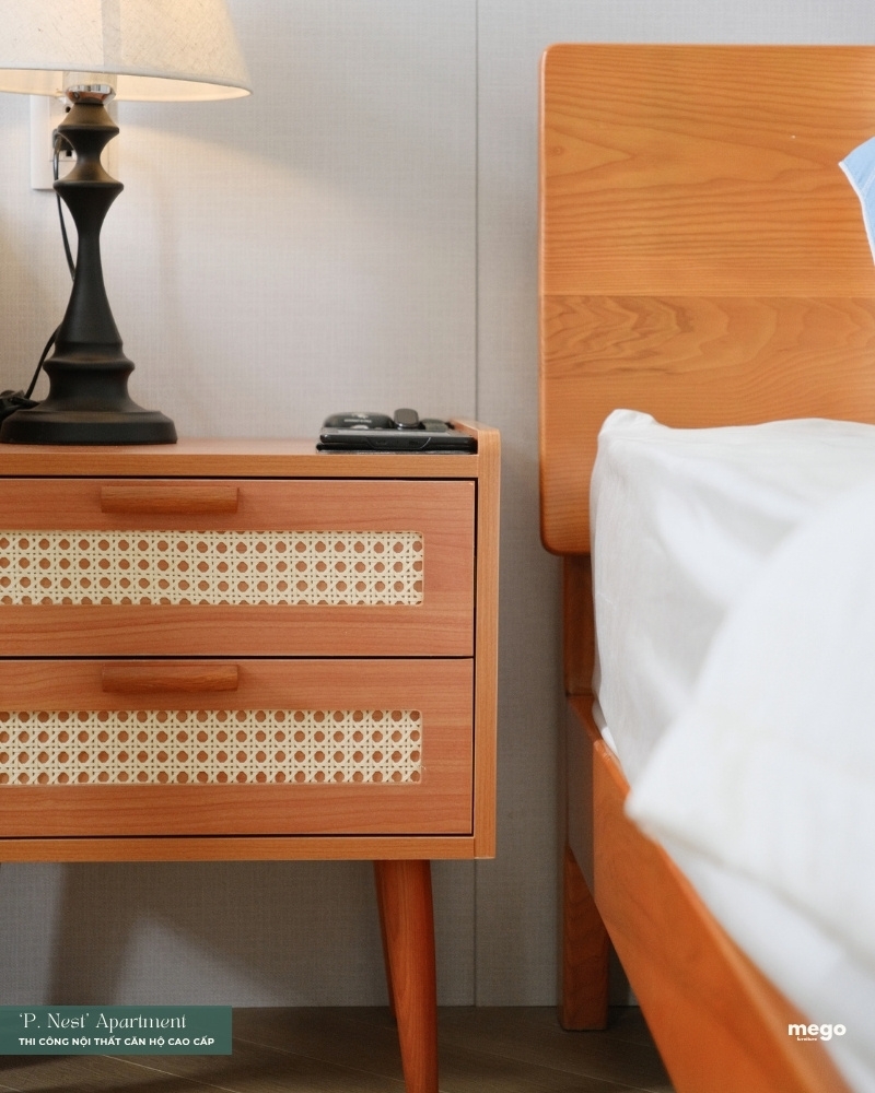 Tab đầu giường gỗ Sồi Nga