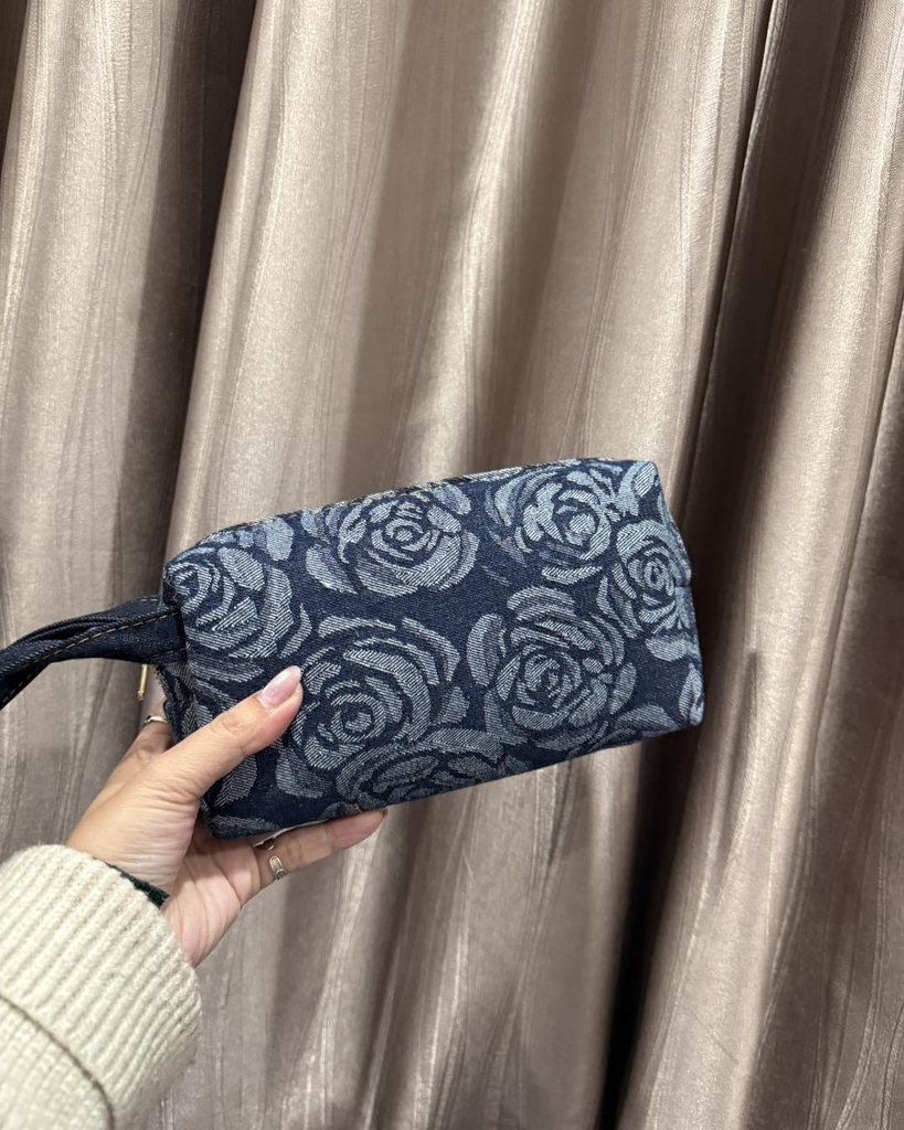 Clutch size lớn 22x14