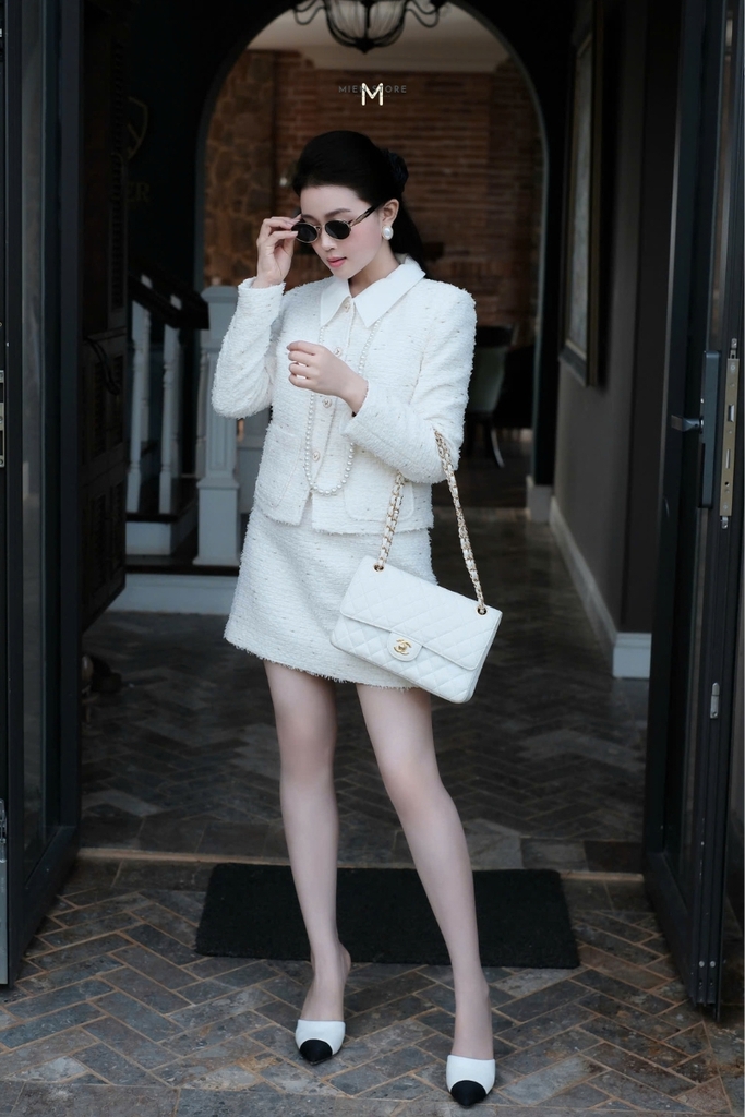 MIEN STORE CHÂN VÁY DÁNG NGẮN CHỮ A CHẤT DẠ SARAH WOMEN
