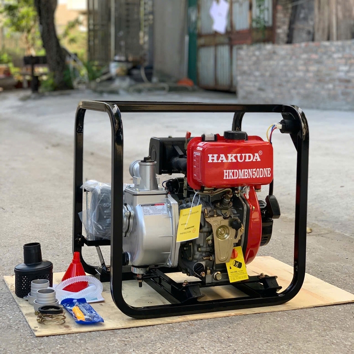 Máy Bơm Nước Chạy Dầu 3.6KW Hakuda HKDMBN50DNE Có Đề
