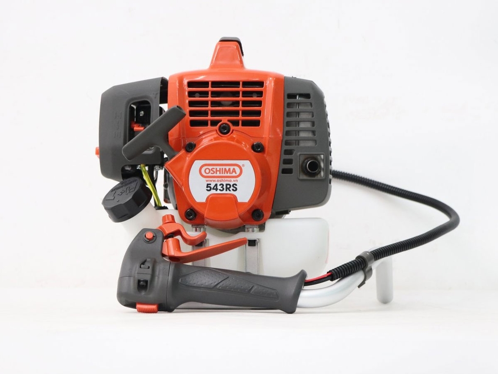 Máy Cắt Cỏ 2 Thì Oshima 543RS 1.650W