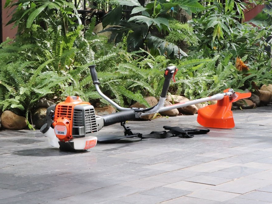 Máy Cắt Cỏ 2 Thì Oshima 553RS 2.3kW