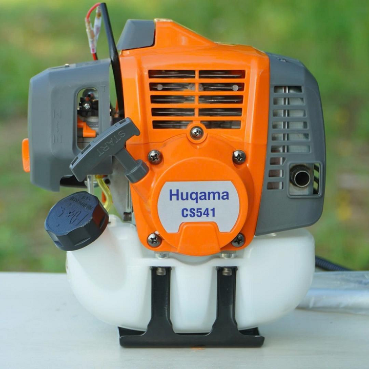 Máy Cắt Cỏ 2 Thì Huqama 1600W HU541