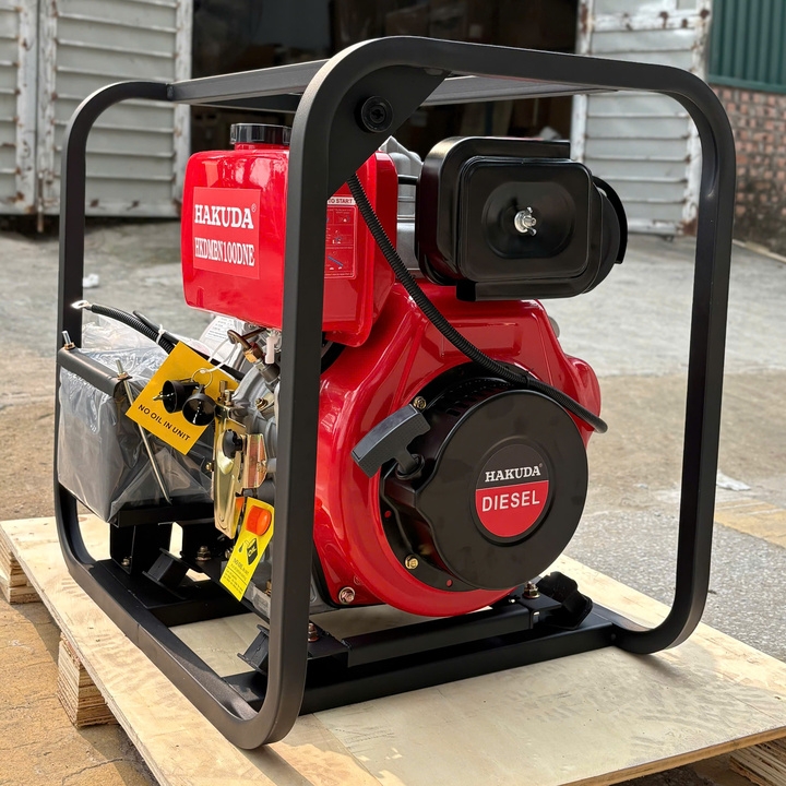 Máy Bơm Nước Chạy Dầu 6.6KW Hakuda HKDMBN100DNE Có Đề