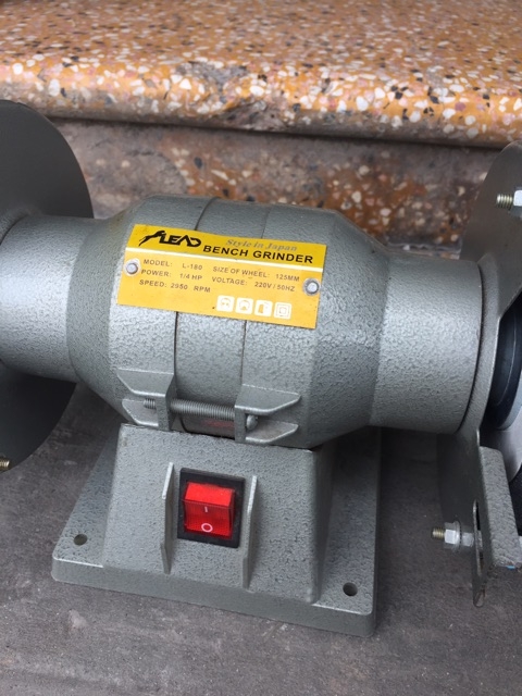 Máy Mài Hai Đá Lead 180W L-180