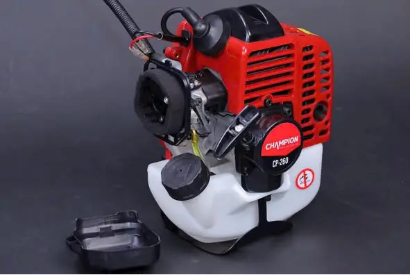 Máy Cắt Cỏ 2 Thì Champion CP-260 Đỏ Đen 750W