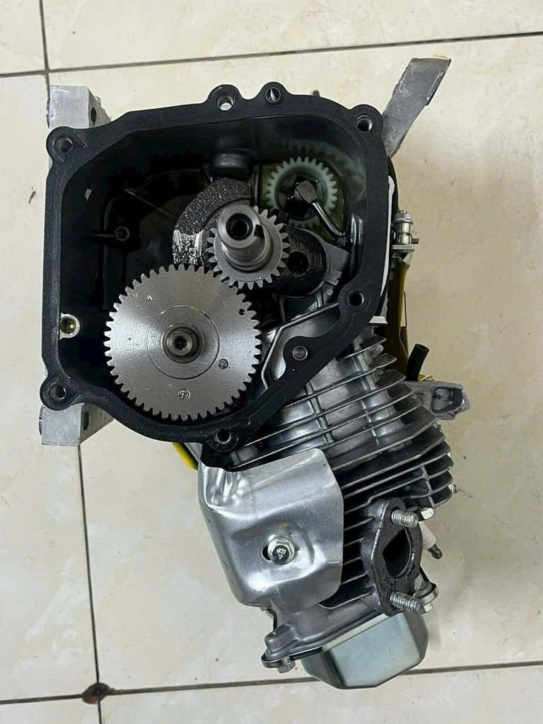 Máy Nổ Động Cơ Xăng Maxlock MK230L Tua Chậm 7.5HP