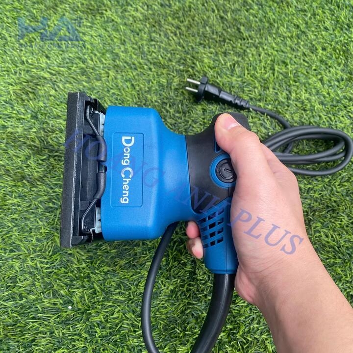 Máy Chà Nhám Dongcheng 240W DSB03-100S