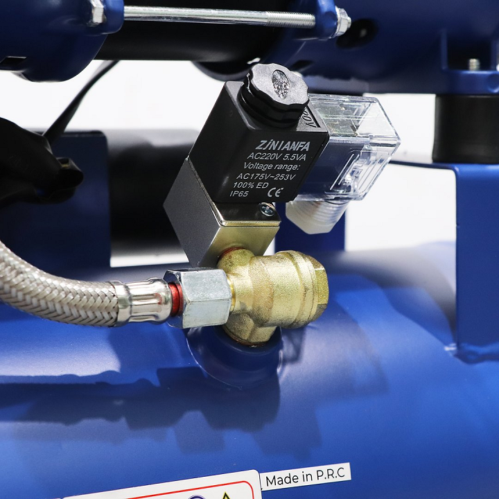 Máy Nén Khí Không Dầu 1.5HP 12L Hankil 12-1.5