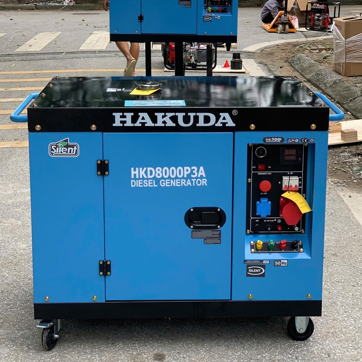 Máy Phát Điện Hakuda 8KW Chạy Dầu HKD8000P3A 3 Pha