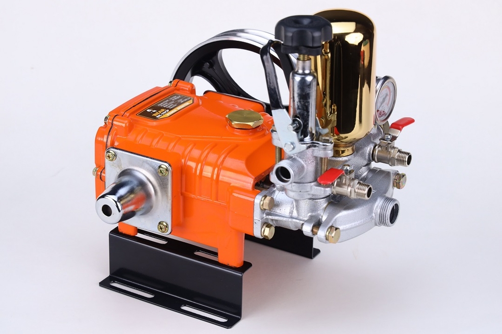 Đầu Phun Xịt Áp Lực 1HP Bear BE-29CP Piston Sứ