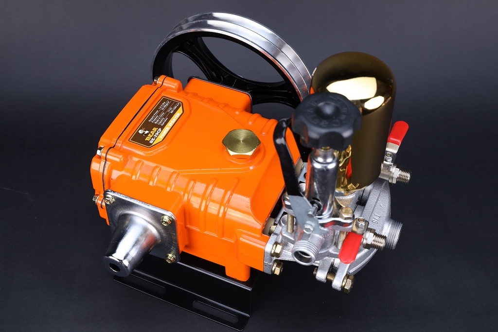 Đầu Phun Xịt Áp Lực 1HP Bear BE-29CP Piston Sứ