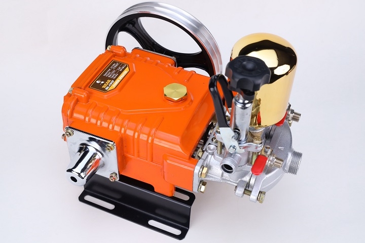 Đầu Phun Xịt Áp Lực 2HP Bear BE-49CP Piston Sứ