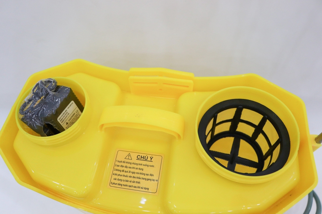 Bình Xịt Điện Cali CALI20S Van Bi 20 Lít