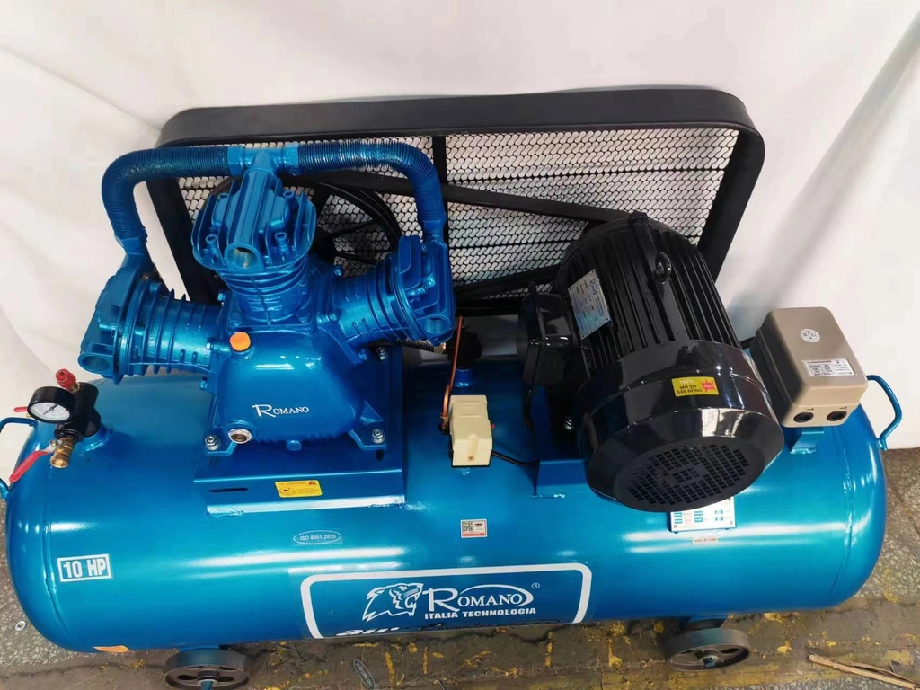 Máy Nén Khí Dây Đai Romano 7.5HP 300L RM209