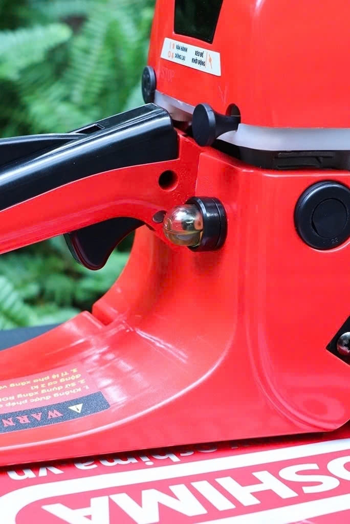 Máy Cưa Xích 2 Thì 2.5KW Oshima CX-5800