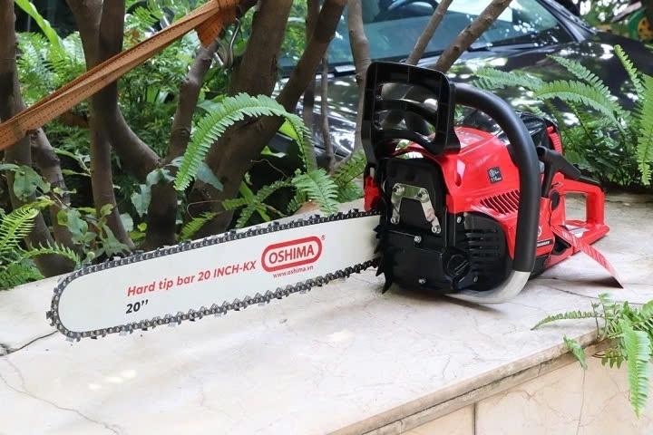 Máy Cưa Xích 2 Thì 2.4KW Oshima CX-5801