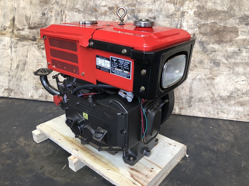 Máy Nổ Động Cơ Dầu Changfa 8HP CF R180BN (D8 Gió Đèn)