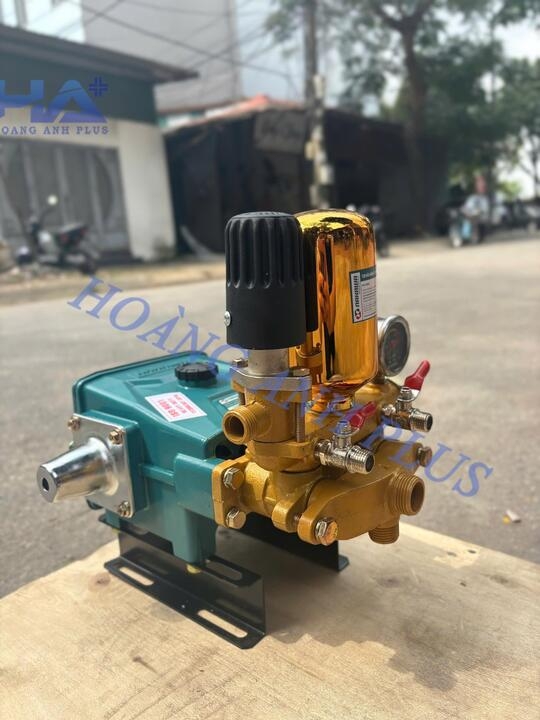 Đầu Phun Xịt Áp Lực 1HP Nakawa NK-338SU Piston Sứ