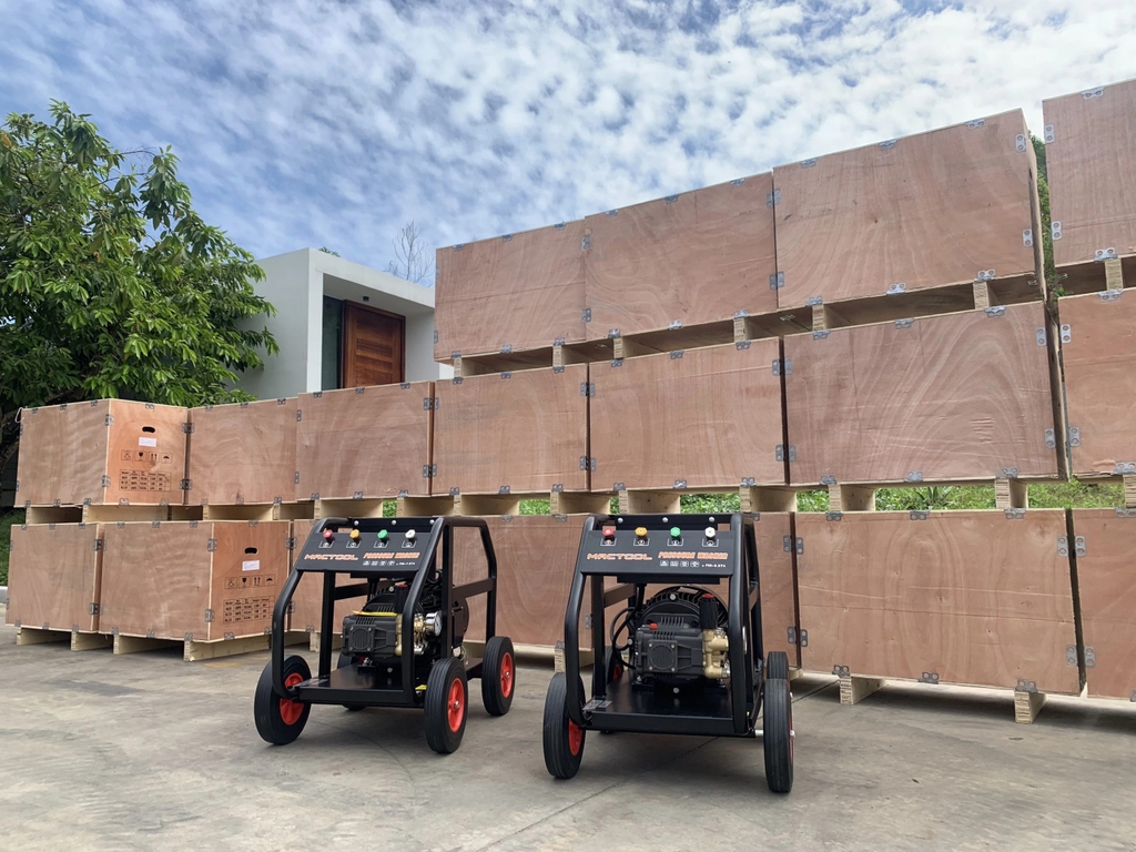 Máy Rửa Xe Cao Áp Mactool 7.5Kw FM-7.5T4