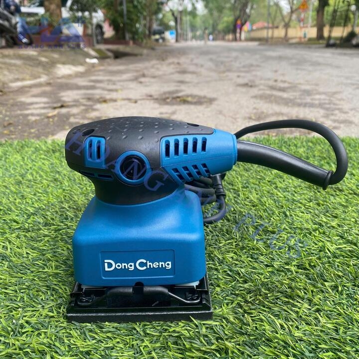Máy Chà Nhám Dongcheng 240W DSB03-100S