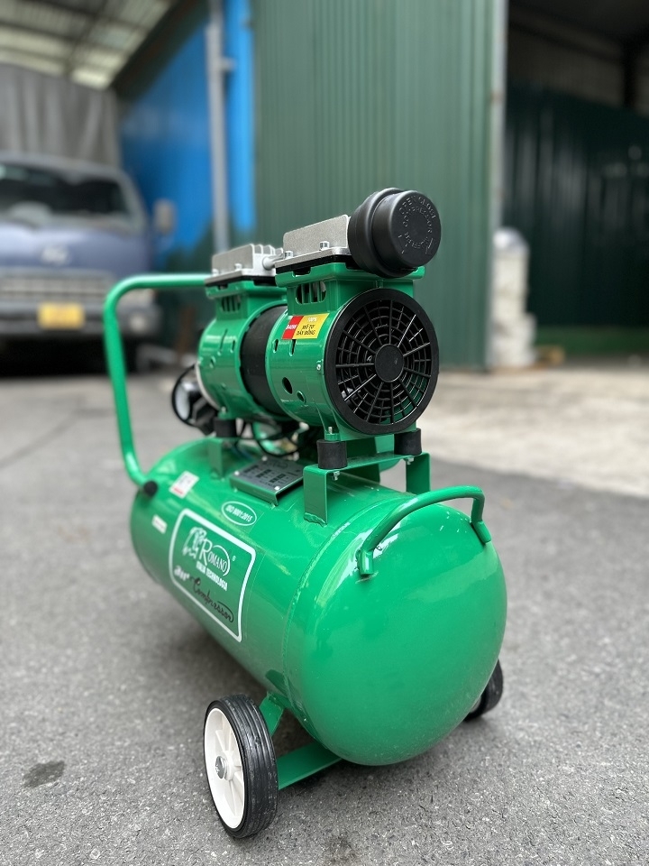 Máy Nén Khí Không Dầu Romano 840W 30L RM850/30