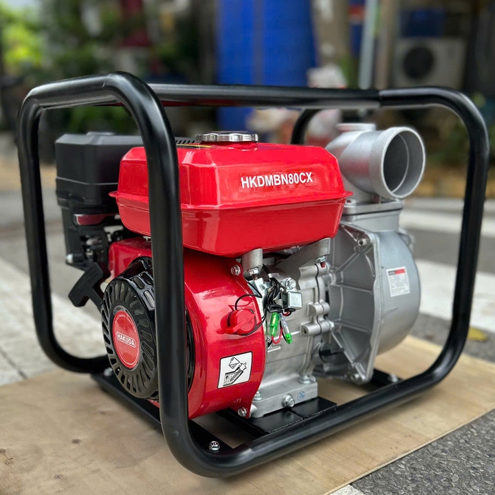 Máy Bơm Nước Chạy Xăng 4.6KW Hakuda HKDMBN80CX