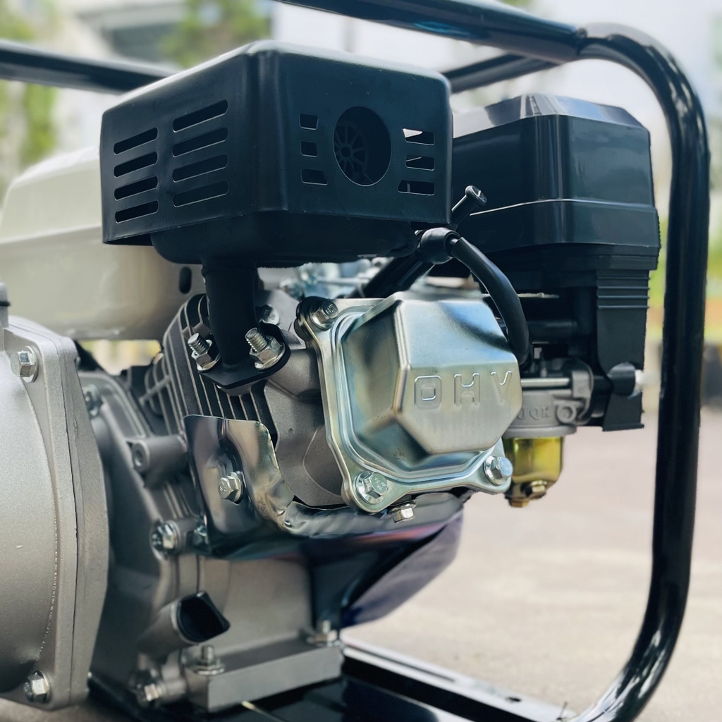 Máy Bơm Nước Chạy Xăng 7Hp Dewoo DW2020A