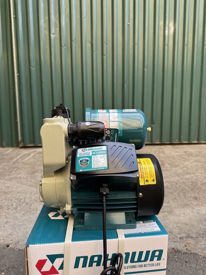 Máy Bơm Nước Tăng Áp Tự Động Nakawa 600W JLM-600A