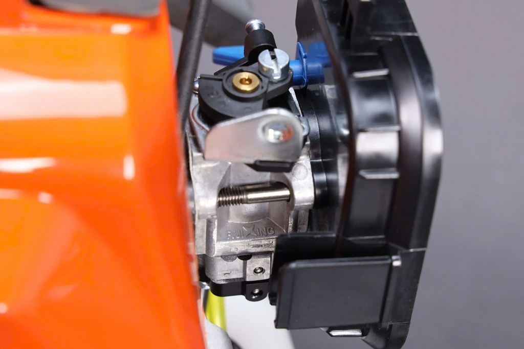 Máy Cắt Cỏ 2 Thì Hustaiwan Pro 1.75KW H-541