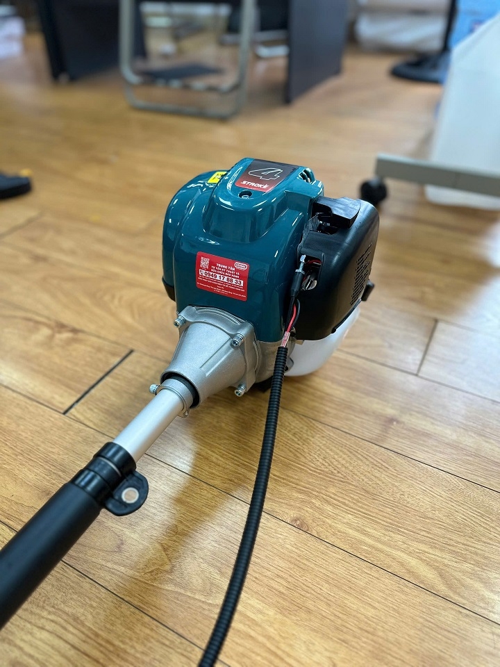 Máy Cắt Cỏ 4 Thì Cali 1KW CL35-X Xanh Dương