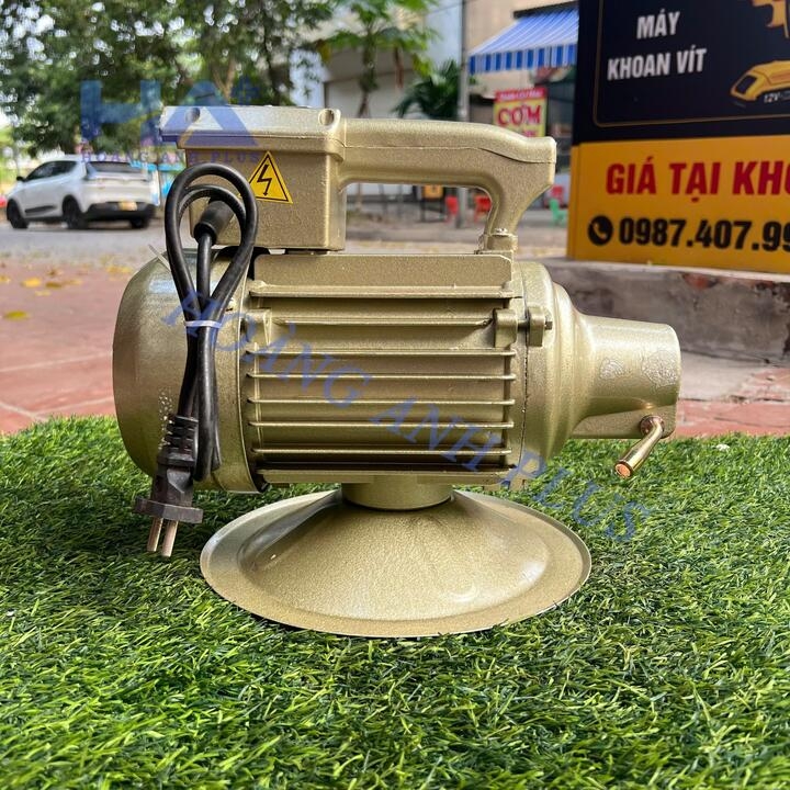 Máy Đầm Dùi Điện Toàn Phát 1.1Kw/220V