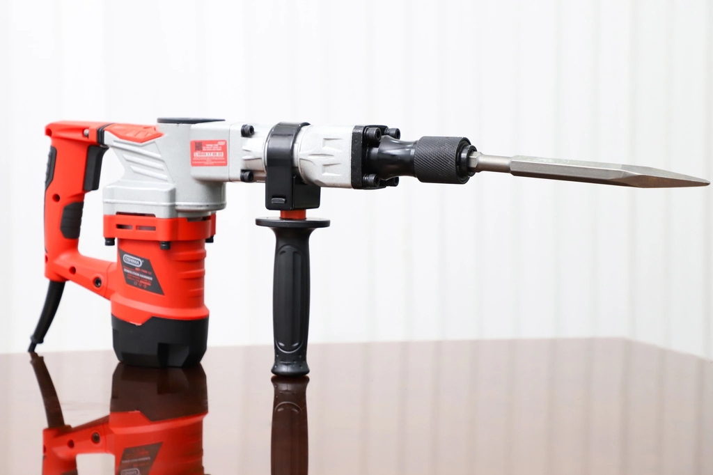 Máy Đục Bê Tông Oshima MD-1000-12 1150W